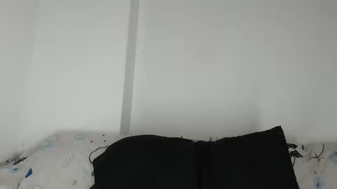 Mar   online show from September 25, 2025, 5:00 am