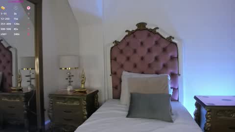 Mara online show from November 16, 2025, 3:45 am