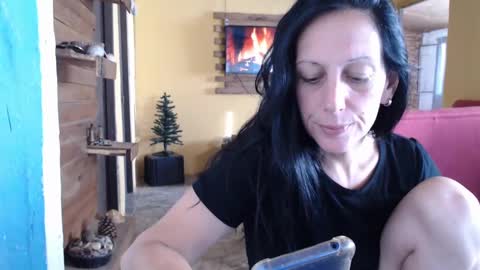 Snapshot of mara_david chatting on December 8, 2024, 9:41 pm coshitaxxx online show from December 8, 2024, 9:41 pm
