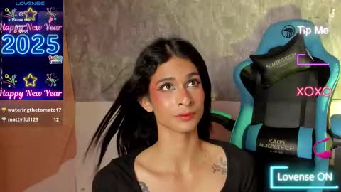 Snapshot of mara_friendboy chatting on February 9, 2025, 12:17 am Mara online show from February 9, 2025, 12:17 am