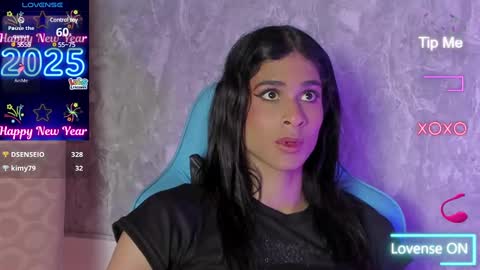 Snapshot of mara_friendboy chatting on February 13, 2025, 6:52 am Mara online show from February 13, 2025, 6:52 am