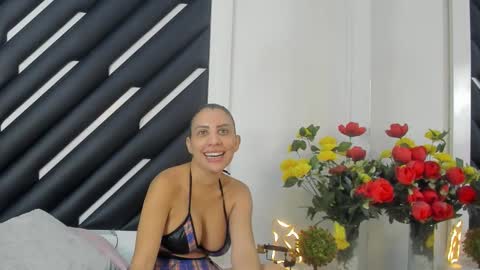 Mara  online show from October 12, 2025, 9:25 pm