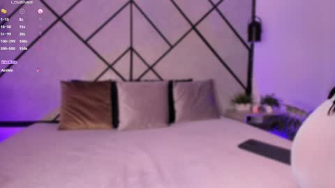     online show from December 6, 2024, 4:47 am