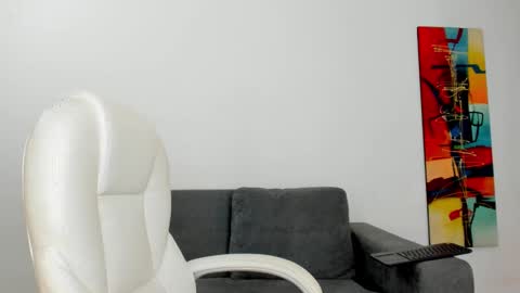 mara modelo independiente online show from February 19, 2025, 4:44 am