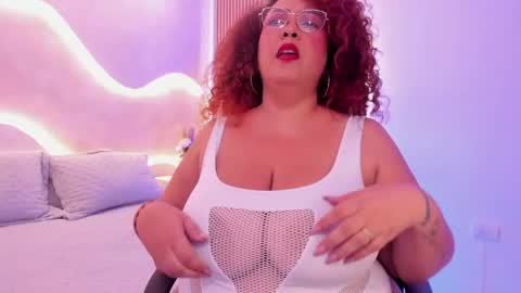 Mrs. Sweet online show from April 21, 2026, 2:04 am