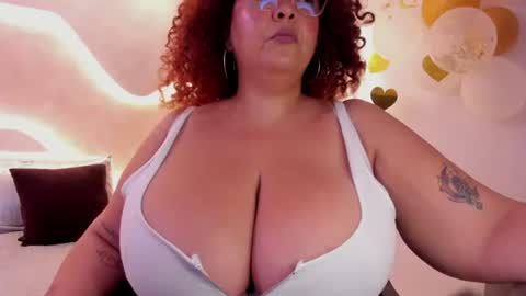 Snapshot of maraasweet chatting on July 3, 2026, 1:01 am Mrs. Sweet online show from July 3, 2026, 1:01 am