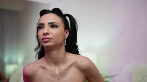  Mara  online show from February 14, 2025, 3:54 am