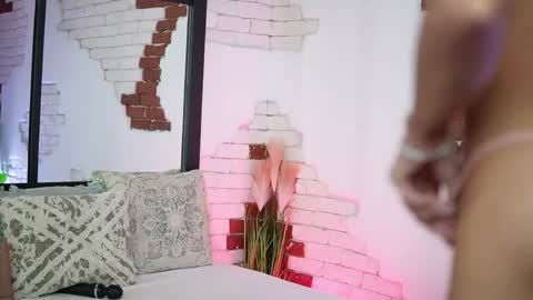 Snapshot of maraciel chatting on May 30, 2026, 8:39 pm Mara online show from May 30, 2026, 8:39 pm