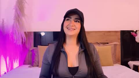 Snapshot of maragrief chatting on May 28, 2026, 2:31 am maragrief online show from May 28, 2026, 2:31 am
