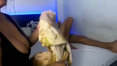 Snapshot of marany01 chatting on October 8, 2025, 1:58 am marany01 online show from October 8, 2025, 1:58 am