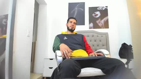 Marc Ruffalo online show from April 19, 2026, 11:42 am