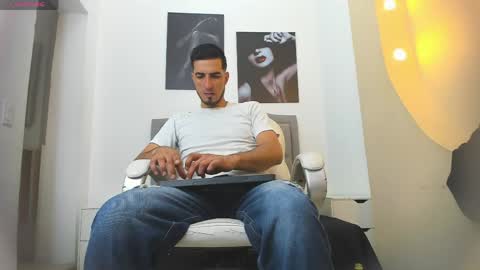 Marc Ruffalo online show from April 24, 2026, 11:23 am