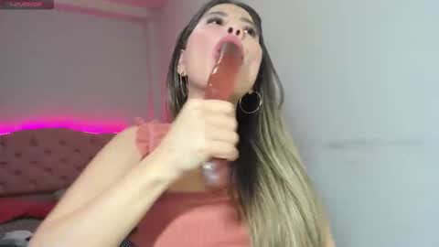 marcela_56 online show from September 25, 2025, 2:59 am