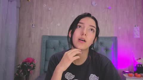 Marcela online show from November 21, 2025, 9:41 am