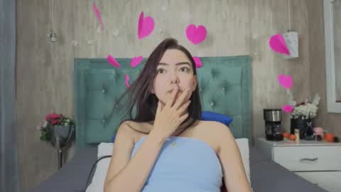 Marcela online show from February 18, 2026, 7:54 pm