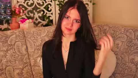 Marcelline online show from February 1, 2026, 3:27 am