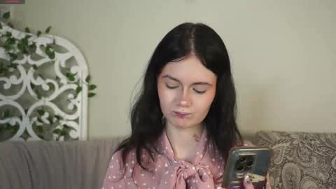 Marcelline online show from February 14, 2026, 3:47 am