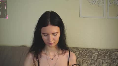 Marcelline online show from February 16, 2026, 3:46 am