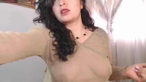 Snapshot of marceline_uu chatting on May 25, 2026, 7:20 pm M A R C I online show from May 25, 2026, 7:20 pm