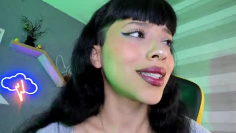 Marce  online show from February 5, 2025, 11:17 pm