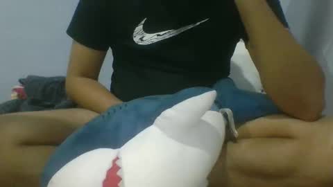 Snapshot of marcelocatalunia chatting on April 24, 2026, 11:07 pm marcelocatalunia online show from April 24, 2026, 11:07 pm
