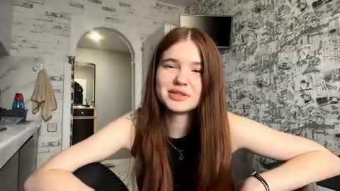 Snapshot of marcibellehumeur chatting on July 1, 2026, 6:26 am Mira online show from July 1, 2026, 6:26 am
