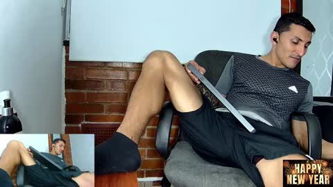 Marck  Independent model  online show from January 2, 2025, 6:18 am