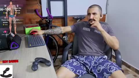 Marck  Independent model  online show from February 27, 2026, 12:21 am