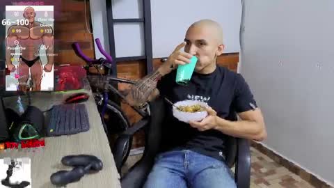 Marck  Independent model  online show from April 17, 2026, 2:36 am