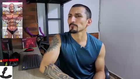 Snapshot of marckmuscle chatting on June 25, 2026, 5:12 am Marck Independent model online show from June 25, 2026, 5:12 am