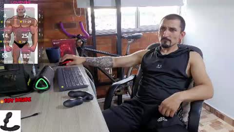 Snapshot of marckmuscle chatting on June 25, 2026, 10:03 pm Marck Independent model online show from June 25, 2026, 10:03 pm