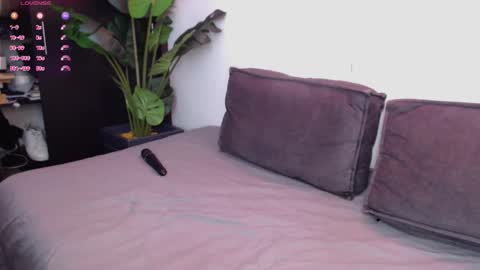 marco_allison43 online show from September 24, 2025, 5:27 pm