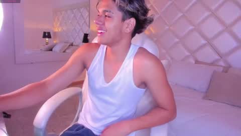 marco_deluxe online show from May 23, 2026, 1:48 pm