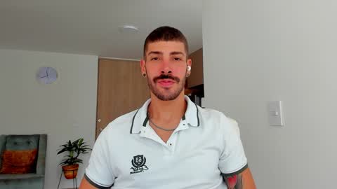 Marco IG marco tahani online show from December 23, 2024, 5:32 pm