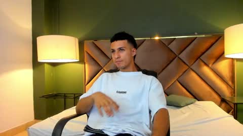 marcus_jeron online show from April 17, 2026, 11:19 pm