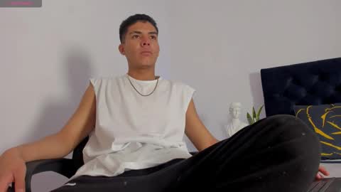 marcus_moreno online show from November 22, 2025, 7:24 pm