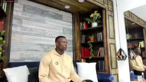 Snapshot of marcusblack_ chatting on May 15, 2026, 11:39 am Marcusssss online show from May 15, 2026, 11:39 am