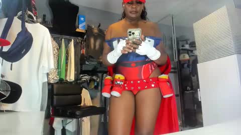 Mareia online show from October 31, 2025, 2:29 pm