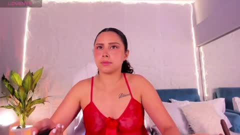 Marelyn online show from April 20, 2026, 11:46 am