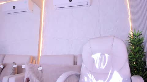 Snapshot of marelynsummer chatting on May 22, 2026, 11:38 am Marelyn online show from May 22, 2026, 11:38 am