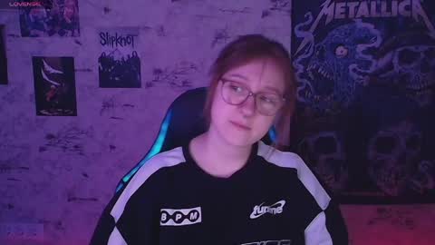 Snapshot of margaret_red chatting on June 3, 2026, 6:57 pm Margaret online show from June 3, 2026, 6:57 pm