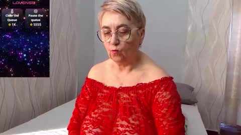 MargaretStar online show from January 18, 2026, 8:40 am