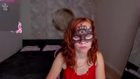 Margo Kellly online show from July 20, 2026, 11:40 pm