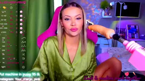 Snapshot of margohotty chatting on March 8, 2025, 4:01 am Margo for you online show from March 8, 2025, 4:01 am