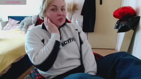 Mari online show from March 24, 2026, 7:24 am