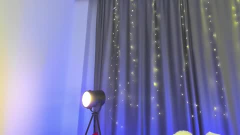 mari_nett online show from January 3, 2025, 2:10 am