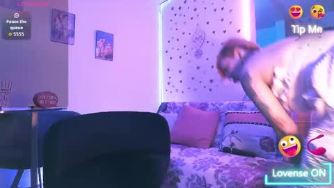 Maria fernanda online show from April 18, 2026, 9:04 pm