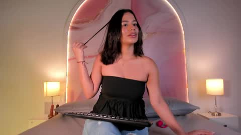 Maria  online show from May 22, 2026, 11:38 am
