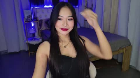 ms. maria online show from November 20, 2025, 12:05 pm