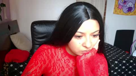 Snapshot of mariaajuana_ chatting on May 25, 2026, 4:35 pm mariaajuana_ online show from May 25, 2026, 4:35 pm